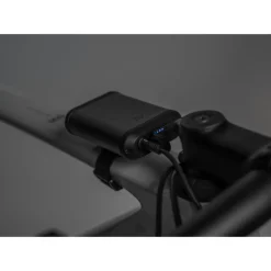 Verlichting|Verlichting Op Batterijen < ACID Pro-E 200 HB PowerBank Fietslamp Vooraan - black´n´space grey