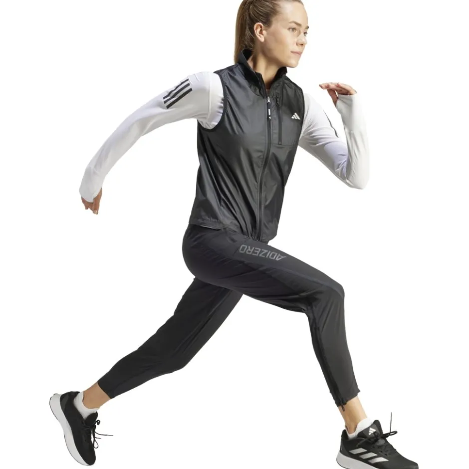 Jassen & Vesten < adidas Own the Run Windvest Dames - zwart IK7446