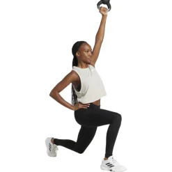 T-Shirts & Tops < adidas Train Essentias Boxy Workout Tank Top Dames - wonder aumina JC9557