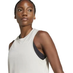 T-Shirts & Tops < adidas Train Essentias Boxy Workout Tank Top Dames - wonder aumina JC9557