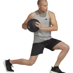 adidas Train Essentials 3-Stripes 9