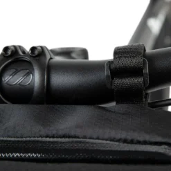 Heuptassen|Stuurtassen < Aevor Bar Bag Heptas / Stuurtas 4L - Proof Black