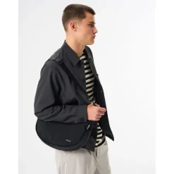 AEVOR Sling Schoudertas 7.5L - zwart