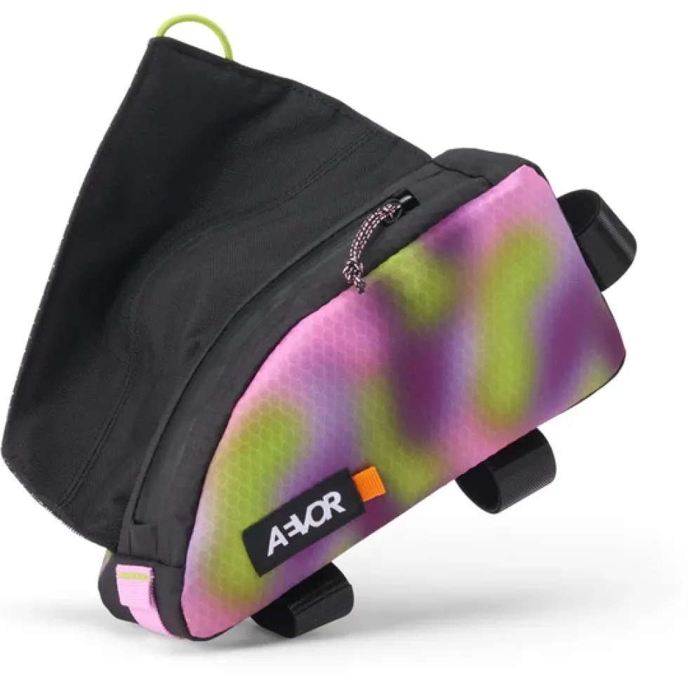 AEVOR Urban Bike Gear S Bovenbuis tas 0.9L - Psychedelic Slush