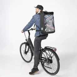 Messenger Bags En Schoudertassen < AGU Shelter Koerierrugzak - 40L - zwart