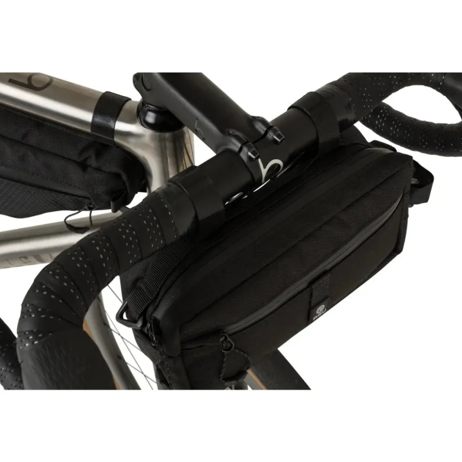 Stuurtassen < AGU Venture Bar Bag Stuurtas - 2L - zwart