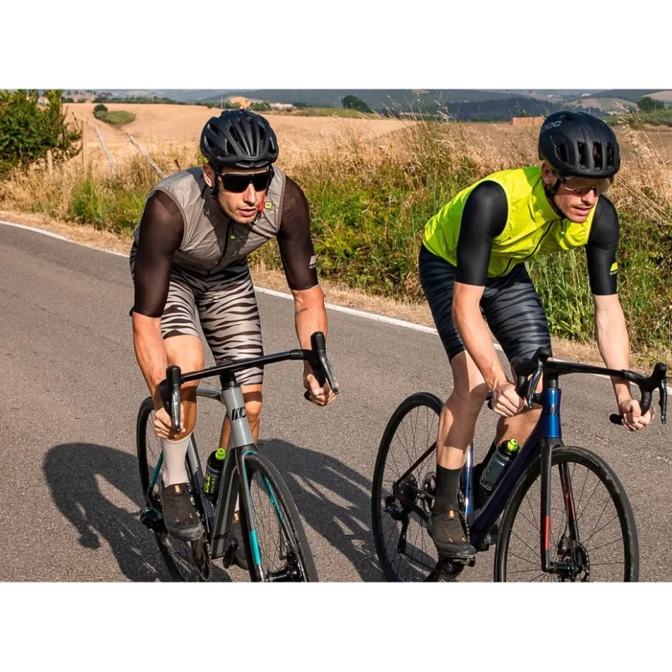 Vesten < Ale Aé PR-E auvage Fietvet Heren - tee bue