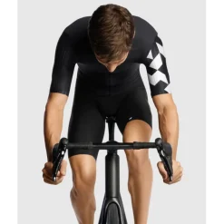 Wielershirts < ASSOS EQUIPE R 11 Fiethirt met Korte Mouwen Heren - black erie