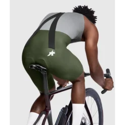 Assos MILLE GT S11 Fietsshort met bretels Heren - moss green
