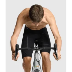 Mtb-Shorts < ASSOS TRAI TACTICA T3 Cargohort Heren - back erie