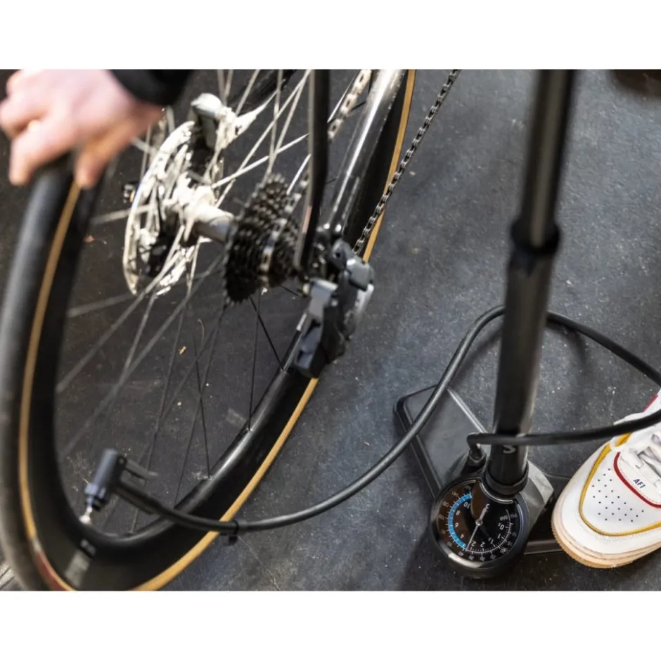 Vloerpompen < BBB Cycling AirBoost 2.0 BFP-28 Vloerpomp - geel