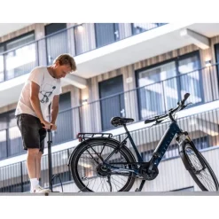 BBB Cycling AirSmart BFP-42 Vloerpomp - zwart