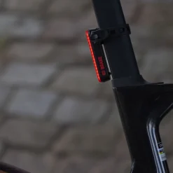 BBB Cycling SignalBrake USB-C BLS-256 Achterlicht - zwart