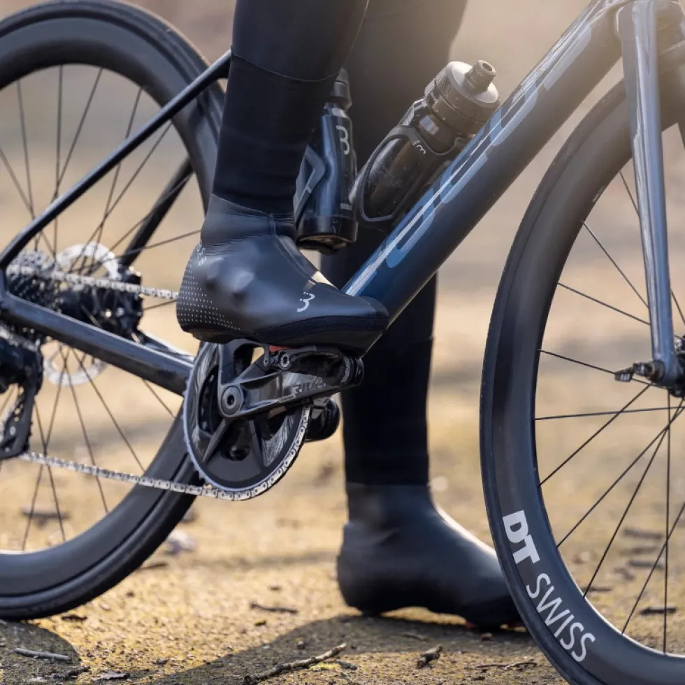 BBB Cycling Ultrawear Zipperless Extended Shoe Covers - black