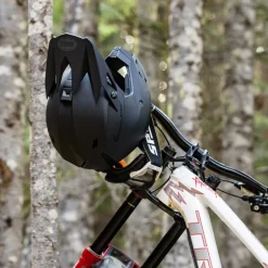 Bell Full-10 MIPS Solid Helm - solid black