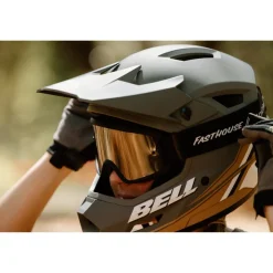 Bell Sanction 2 DLX MIPS Helm - blip matte black