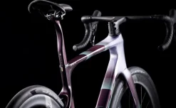 Bianchi INFINITO - Launch Edition - Ultegra Di2 - Carbon Racefiets - 2026 - grey/violet / chrome full glossy