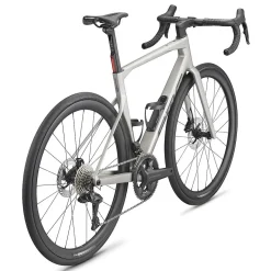 BMC ROADMACHINE 01 THREE - Carbon Racefiets - 2027 - arctic silver