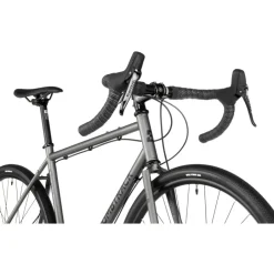 Gravelbikes Bikepacking < Bombtrack ARISE SG RIVA - 28" Gravebike - 2026 - matt vocanic grey
