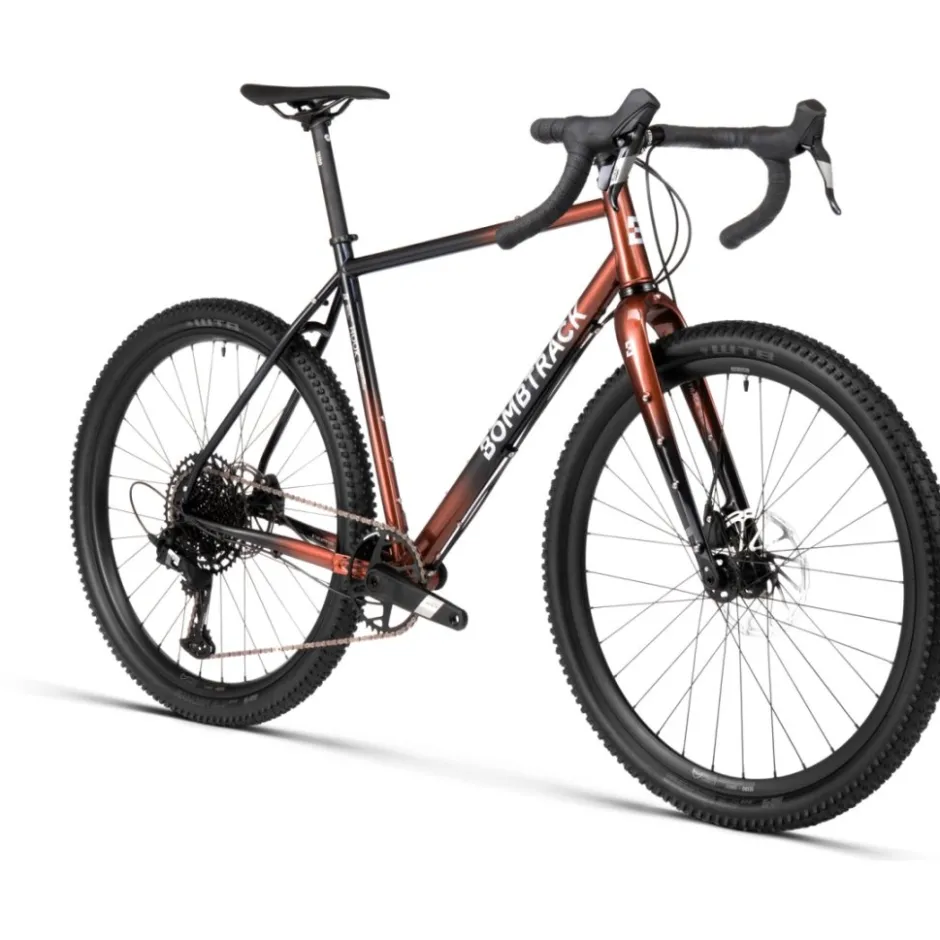 Gravelbikes Bikepacking < Bombtrack HOOK EXT - Apex Eage - Gravebike - 2026 - metaic sungow fade