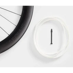 Bontrager Aeolus RSL 62 TLR Disc Carbon Rear Wheel - Clincher / Tubeless - Centerlock - 12x142mm - Shimano HG