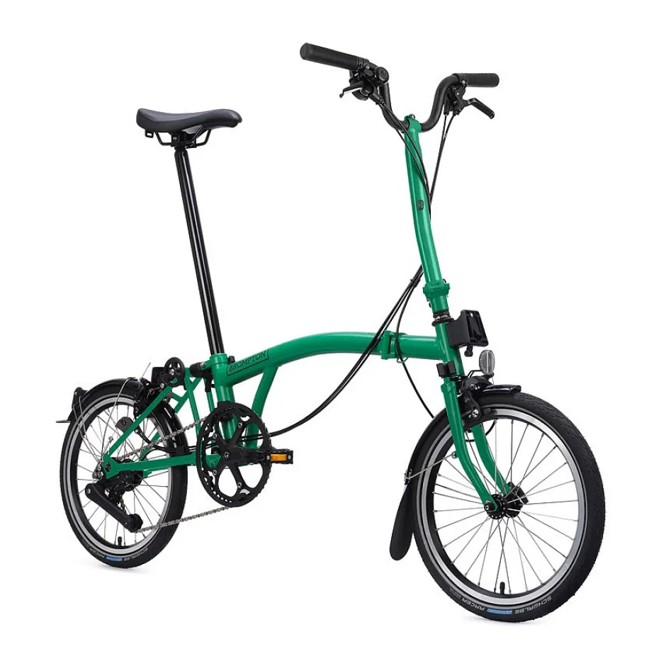 Vouwfietsen < Brompton C Line Advanced - 12-Speed - High Bar - Extended Seatpost - Rear Rack & Dynamo - 16" Vouwfiets - 2026 - palm green