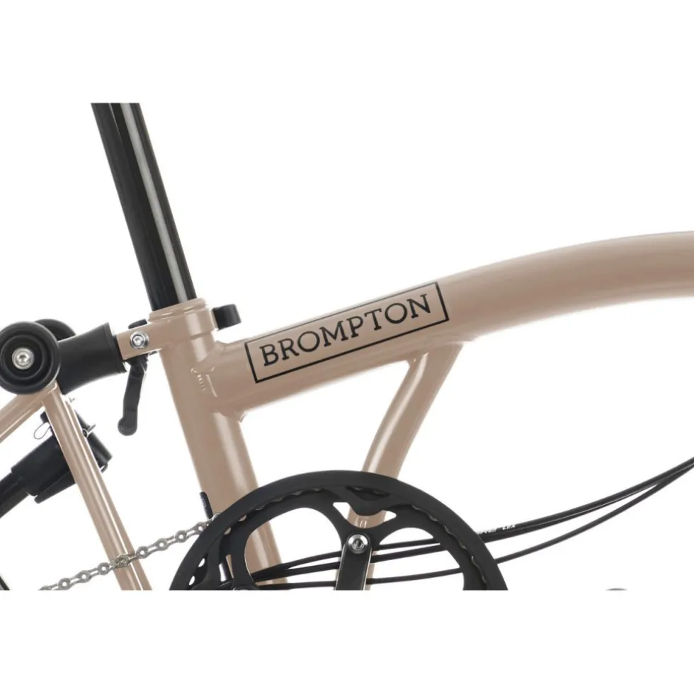 Brompton C Line - 4-Speed - Mid Bar - Extended Seatpost - Rear Rack & Dynamo - 16" Vouwfiets - 2026 - dune sand