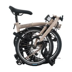Brompton C Line - 4-Speed - Mid Bar - Extended Seatpost - Rear Rack & Dynamo - 16
