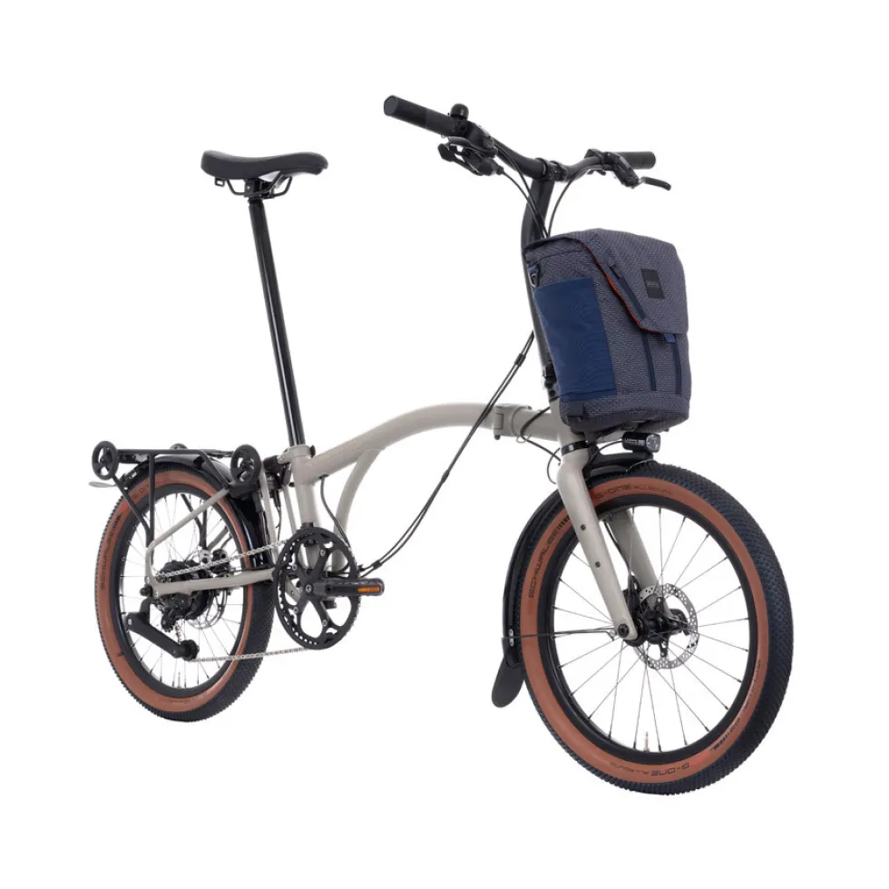 Brompton Electric G Line City+ - 4 Speed - Raised Bar - Extended Seatpost - Rear Rack - 20" Elektrische Vouwfiets - 2026 - Traildust White