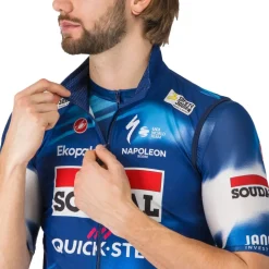 Castelli Pro Light Windvest Team Soudal Quick-Step Heren - score/blue-red 150