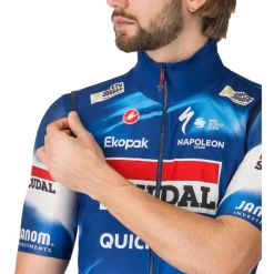Castelli Pro Light Windvest Team Soudal Quick-Step Heren - score/blue-red 150