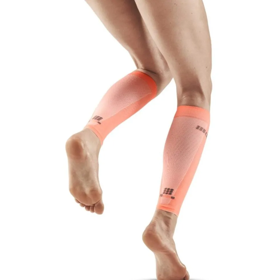CEP Ultralight Kuit-Compressor V3 Dames - coral/cream