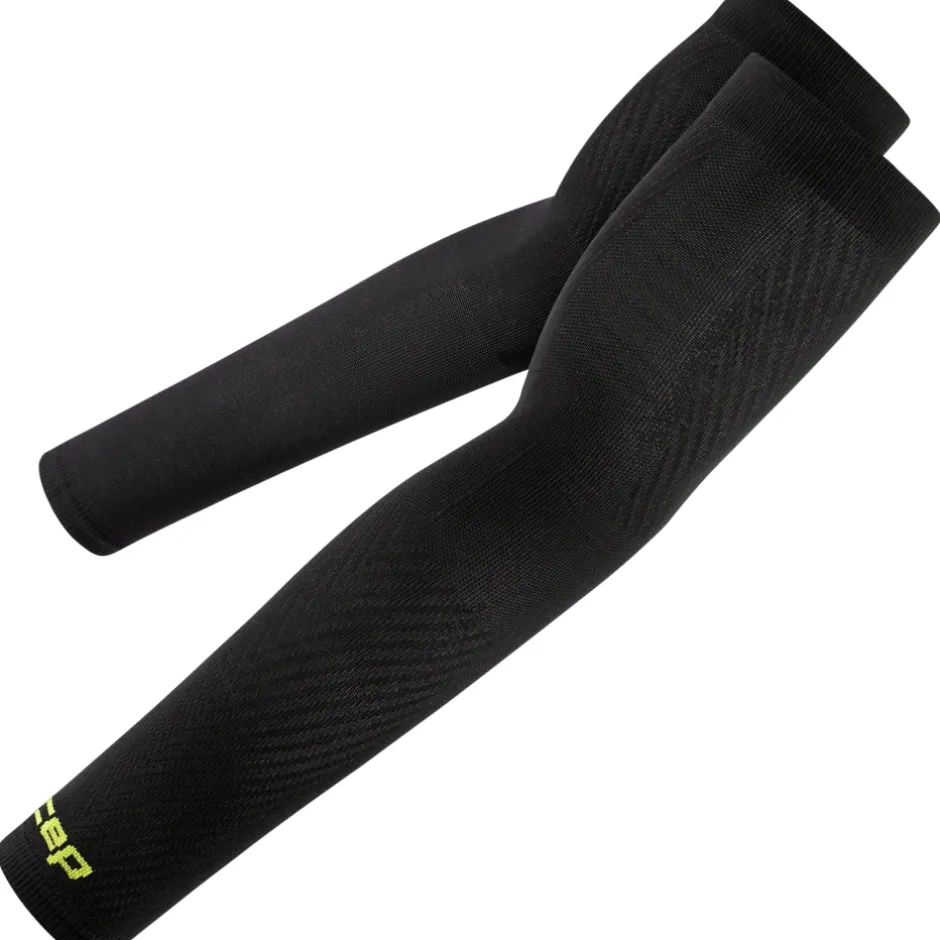 Armwarmers, Beenwarmers & Kniewarmers|Armwarmers, Beenwarmers En Kniewarmers < CEP Core Run Ultralight Long Armwarmers - zwart