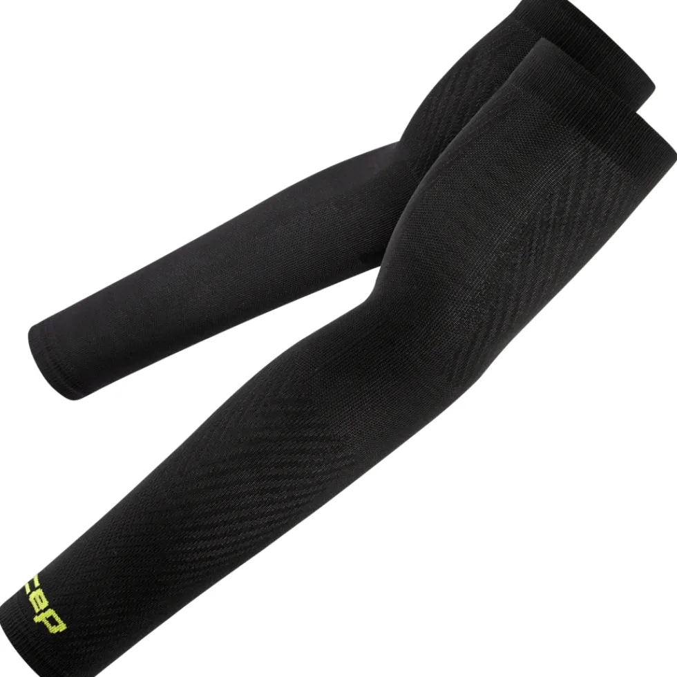 CEP Core Run Ultralight Short Armwarmers - zwart