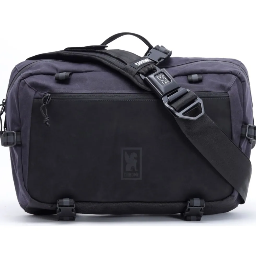 CHROME Kadet Max Schoudertas - 15L - Black Canvas Leather