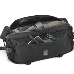 Messenger Bags En Schoudertassen < CHROME Industries CHROME Kadet Schoudertas - 9L - Black Canvas Leather