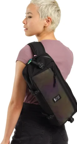 Messenger Bags En Schoudertassen < CHROME Industries CHROME Kadet Schoudertas - 9L - Black XRF Reflective