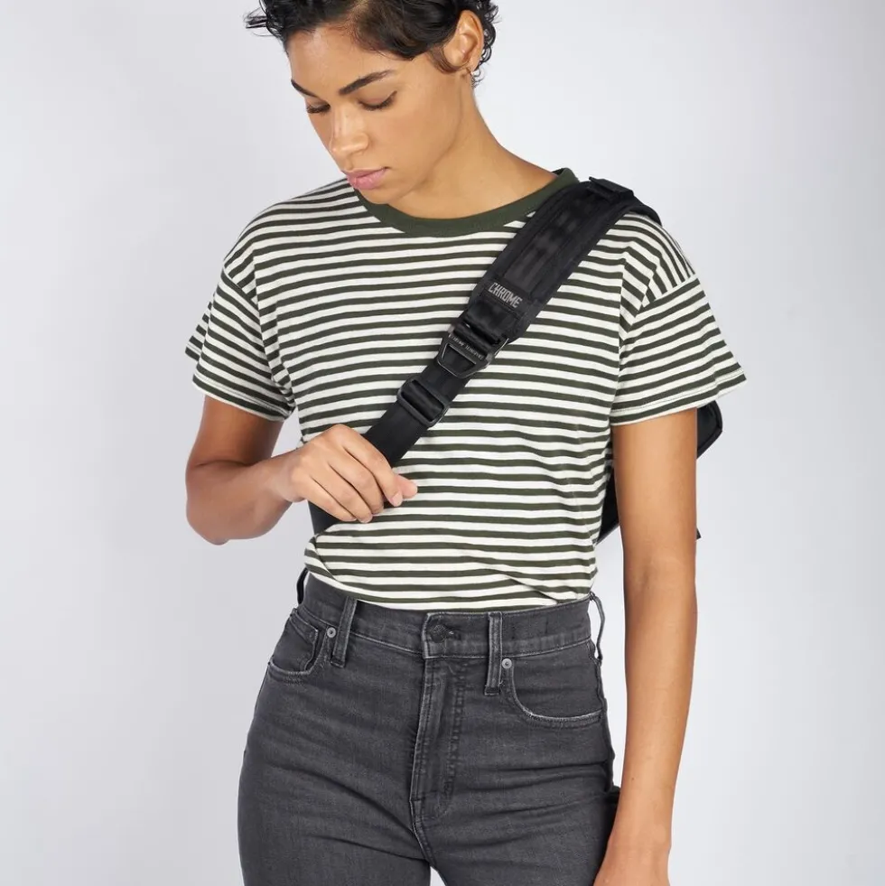 CHROME Mini Kadet Sling Schoudertas - 5L - black