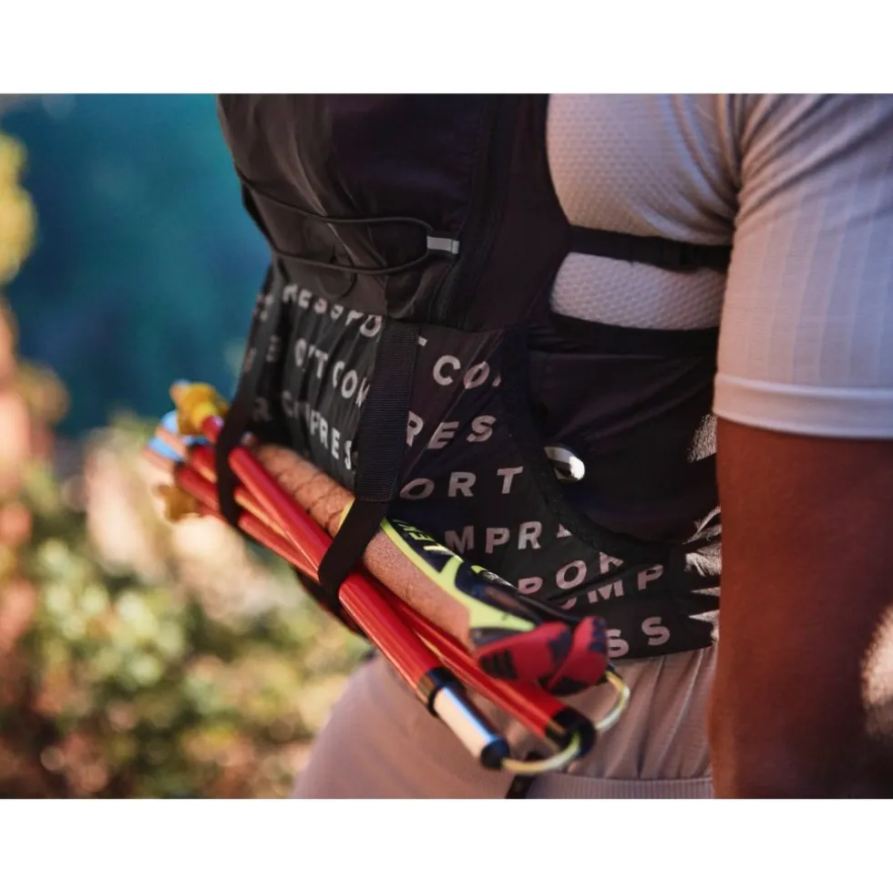 Compressport UltRun S Pack Evo 15L Drinkrugzak - zwart