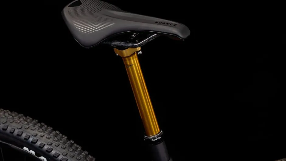 Elektrische Fietsen|E-Mtb Full Suspension < ACID CUBE AS HYBRID ONE44 C:68X SLT 400X - 29" Carbon E-ountainbike - 2025 - carbon / golddust