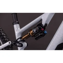 Elektrische Fietsen|E-Mtb Full Suspension < CUBE A HYBRID ONE44 C:68X UPER T 400X - 29" Carbon E-ountainbike - 2026 - foggrey / fibre