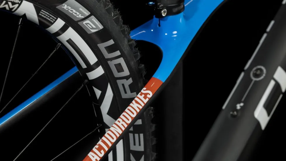 CUBE ELITE 240 C:62 SLX - 24" Carbon Kinderen Mountainbike - 2026 - carbon / blue / red