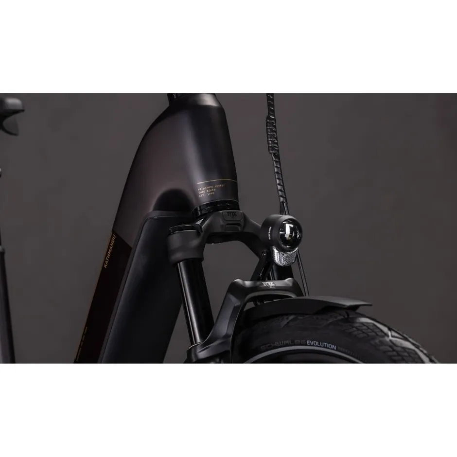 Elektrische Fietsen < CUBE KATHMANDU HYBRID Comfort SLX 800 - Easy Entry - Trekking E-Bike - 2026 - solareclipse / gold