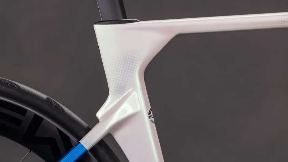 Aero Racefietsen < CUBE LITENING AERO C:68X SLT - Carbon Racefiets - 2026 - teamline