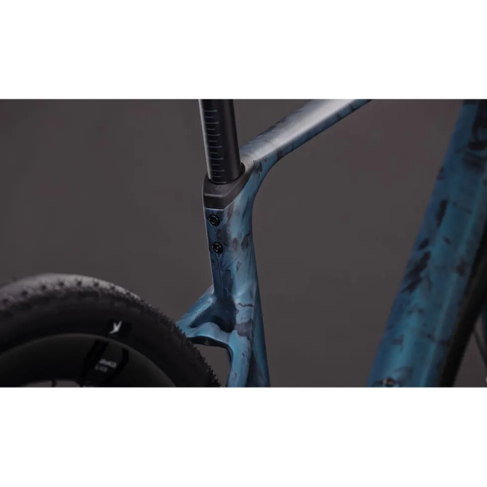CUBE NUROAD C:62 SLT - Carbon Gravel Bike - 2026 - royalgreen / fume