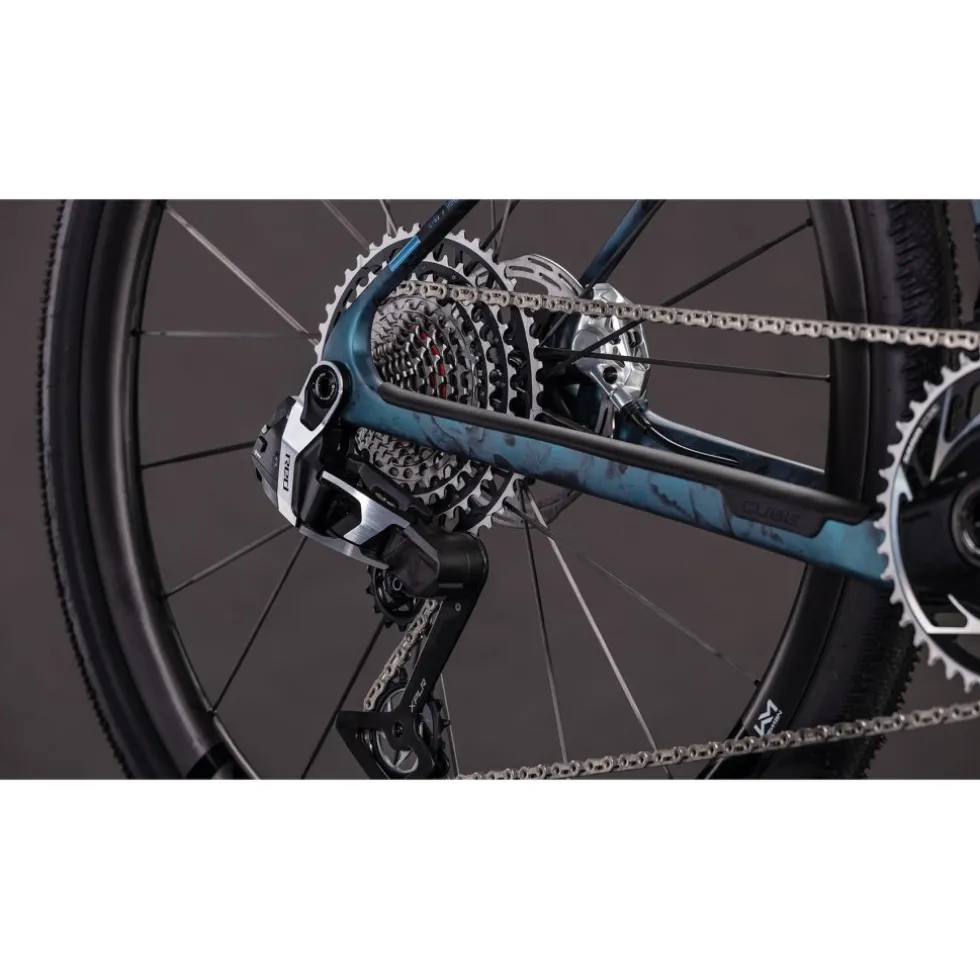 CUBE NUROAD C:62 SLT - Carbon Gravel Bike - 2026 - royalgreen / fume