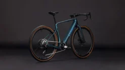 CUBE NUROAD HYBRID C:62 SLT 400X - Carbon Gravel E-Bike - 2026 - royalgreen / crisscross