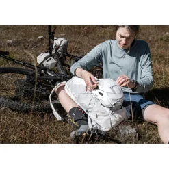 Drinkrugzakken < Cyclite Touring Backpack / 02 Rugzak - 22.8L - Zwart