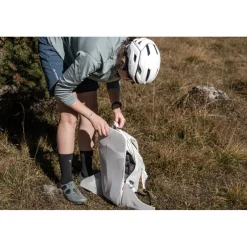 Drinkrugzakken < Cyclite Touring Backpack / 02 Rugzak - 22.8L - Zwart