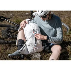 Drinkrugzakken < Cyclite Touring Backpack / 02 Rugzak - 22.8L - Zwart